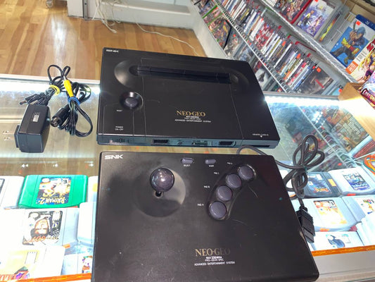 Neo Geo SNK Max 330 in excellent working condition Japanese